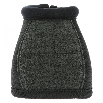 Saco trapezoidal cinzento e preto com textura felpuda e acabamento acolchoado