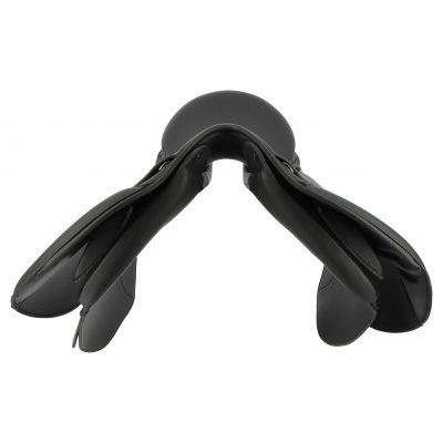 Selim de equitação preto visto por baixo