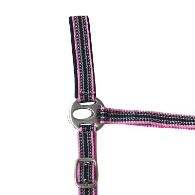 Tiras têxteis pretas com detalhes rosas e brancos e fivela metálica prateada