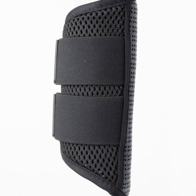 Bracelete suporte preto em tecido de malha respirável com tiras elásticas e velcro