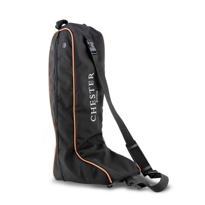 Bolsa preta para transporte com alça e texto CHESTER