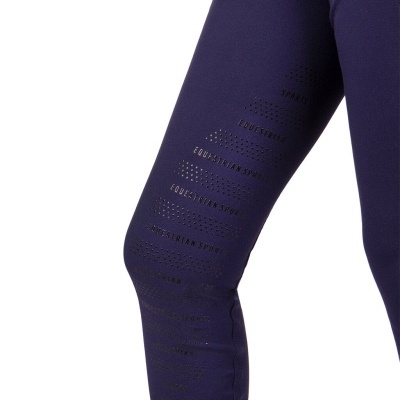 Calças azul escuro com padrão perfurado e texto EQUESTRIAN STYLE na perna