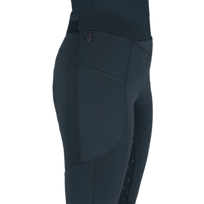 Calças desportivas azul escuro com bolso lateral e padrão de triângulos na perna