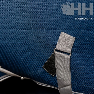 tecido azul marinho com alça cinza e texto HH MARINO/GRIS