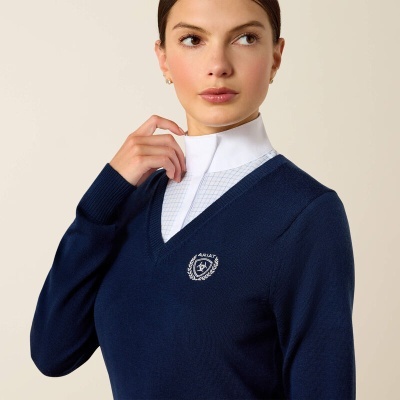 Pull de malha azul escuro com decote em V e bordado branco ARIAT