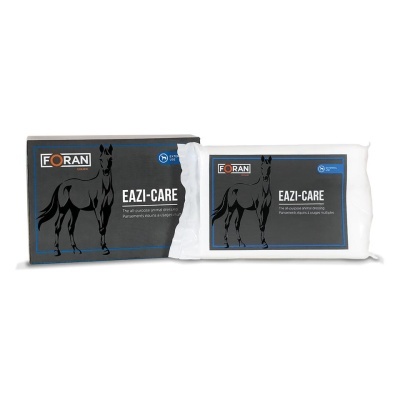 Produto Foran Eazi-Care para cavalos em embalagem preta e pacote branco.