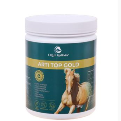 Frasco plástico branco com rótulo verde e dourado contendo suplemento com imagem de cavalo