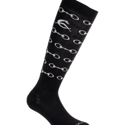 Meia preta alta com padrão de elos brancos e texto ALPINA