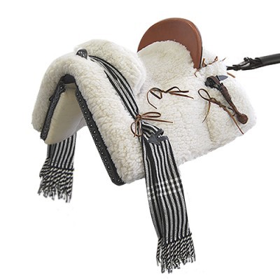 Sela de montar em pele sintética branca com assento castanho e adornos em tecido às riscas