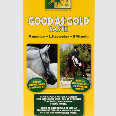 Embalagem amarela do suplemento alimentar para cavalos GOOD AS GOLD PASTE da marca TRM com imagens de cavalos e texto informativo.