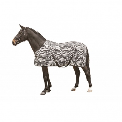 Cavalo com manta estampada padrão zebra