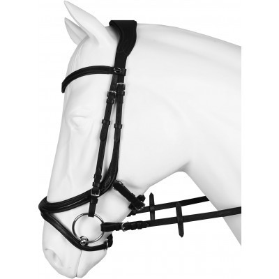 Bridão preto de couro com argola prateada num cavalo branco de manequim