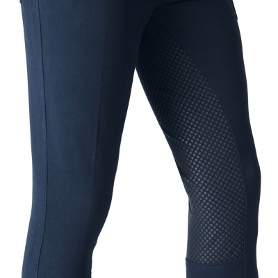 Calças justas pretas com reforço e textura antiderrapante nas coxas