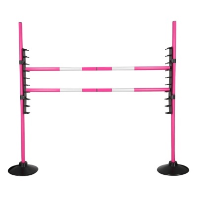 Estrutura de salto obstáculos rosa e branco com bases pretas