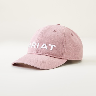 Boné rosa com texto bordado ARIAT em branco