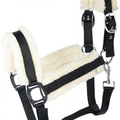 Cabresto com almofadas de pelo sintético branco e corda preta com gancho