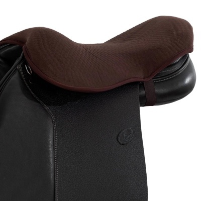 Selim de equitação preto com apoio castanho escuro