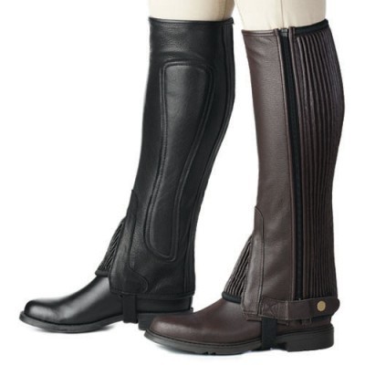 Conjunto de polainas para equitação em couro preto e castanho com fecho e fivela