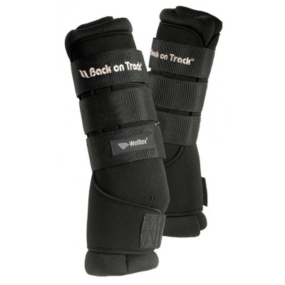 Proteções para pernas de cavalo pretas com tiras e etiquetas