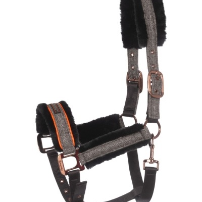 Cabresto para cavalo cinzento com pelúcia preta e detalhes laranja e cobre