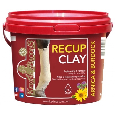 Balde vermelho de argila RECUP CLAY Kevin Bacons com imagens e texto em francês e inglês