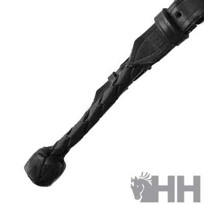 Peça de couro preto trançado com logo HH