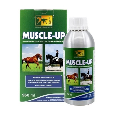 Produto Muscle-Up para cavalos em embalagem verde e prata com imagens de cavalos