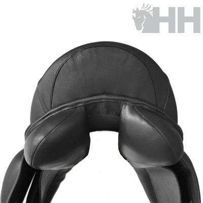 Sela de equitação preta de couro com duas almofadas e logotipo HH cinzento