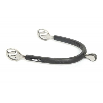 Espora metálica com apoio emborrachado preto e terminações em metal recortadas