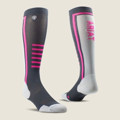 Par de meias desportivas cinzento escuro e cinzento claro com detalhes em rosa e texto ARIAT