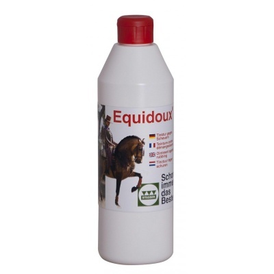 Frasco branco com tampa vermelha e rótulo de produto Equidoux para cuidados de cavalo