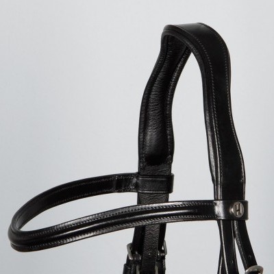 Cabeçada preta em couro com fivela e rebite metálico H