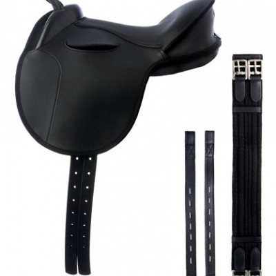 Sela de equitação preta em couro com correias e cinto
