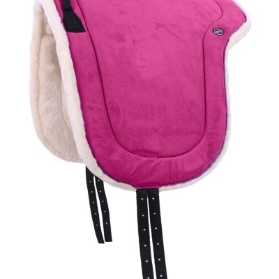 Sela cor-de-rosa com interior creme e tiras pretas de fixação