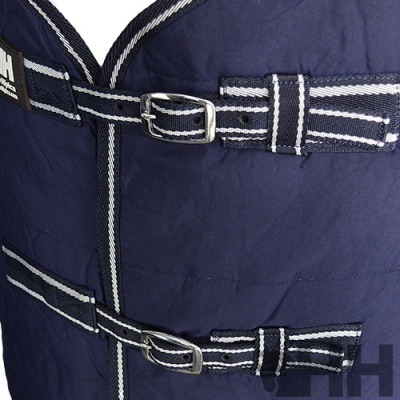 Cobertura têxtil azul escuro com alças ajustáveis e fivelas metálicas