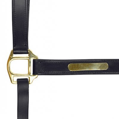 Cinto preto de couro com fivela dourada