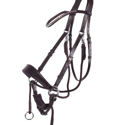 Bridão de cavalo em couro castanho escuro com fivelas metálicas e pedras