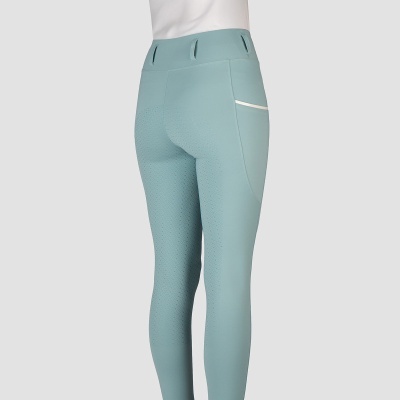 Calças de equitação azul claro com bolso lateral e textura perfurada