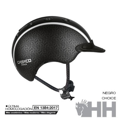 Capacete negro com pala preta e tira ajustável para queixo