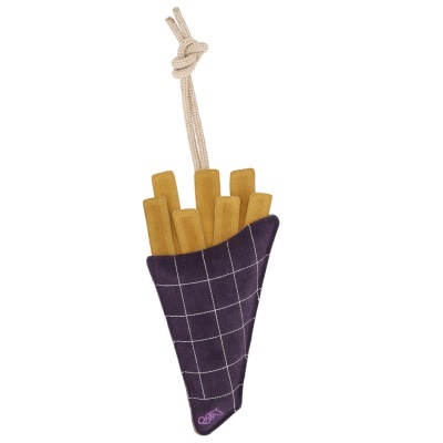 Chaveiro decorativo batatas fritas em tecido amarelo e embalagem roxa com padrão branco e cordão