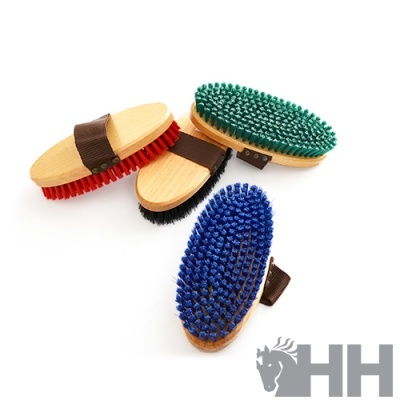 Escovas ovais para cavalos com cerdas coloridas e base de madeira
