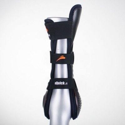 Caneleira preta com tiras de velcro e o texto eQuick.it numa base prateada