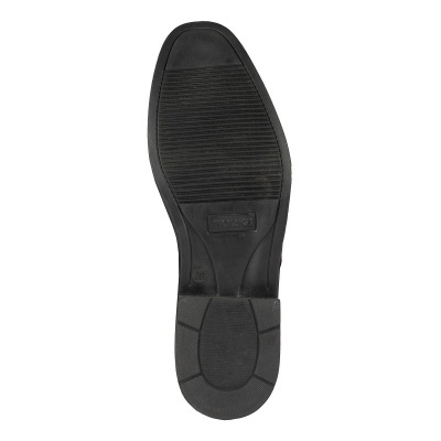 Sola de sapato preta com textura antiderrapante e padrão de linhas paralelas