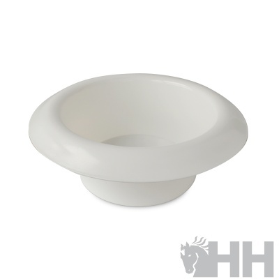 Bacia de plástico branco com boca larga