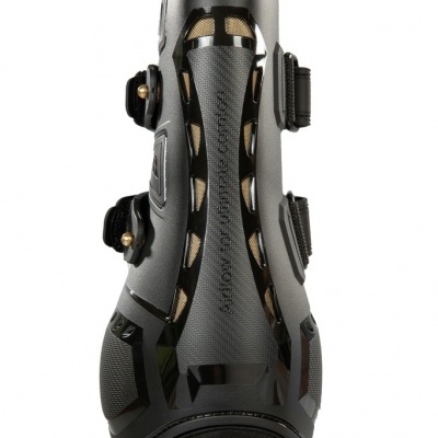 Proteção preta rígida para membro inferior com fechos de velcro