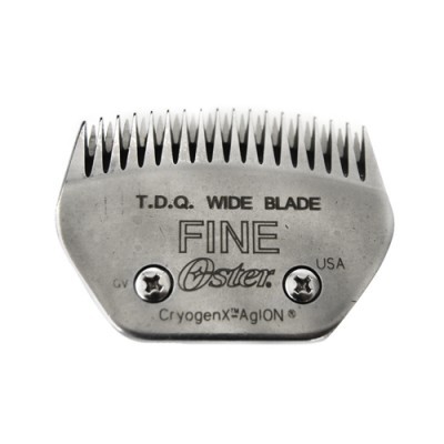 Lâmina metálica de corte fina para tosquiar, com texto gravado e dois parafusos.