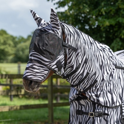 Roupa de cavalo padrão zebra com cobertura para cabeça e olhos