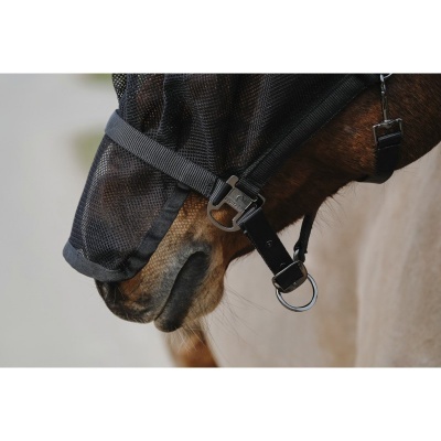 Máscara preta de malha fina para cavalo com tiras ajustáveis