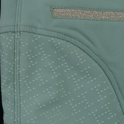 Calças verde-água com padrão bolinhas e detalhe FH em pedraria