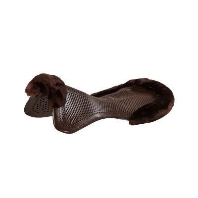 Sela castanha para cavalo com almofadas de pelo